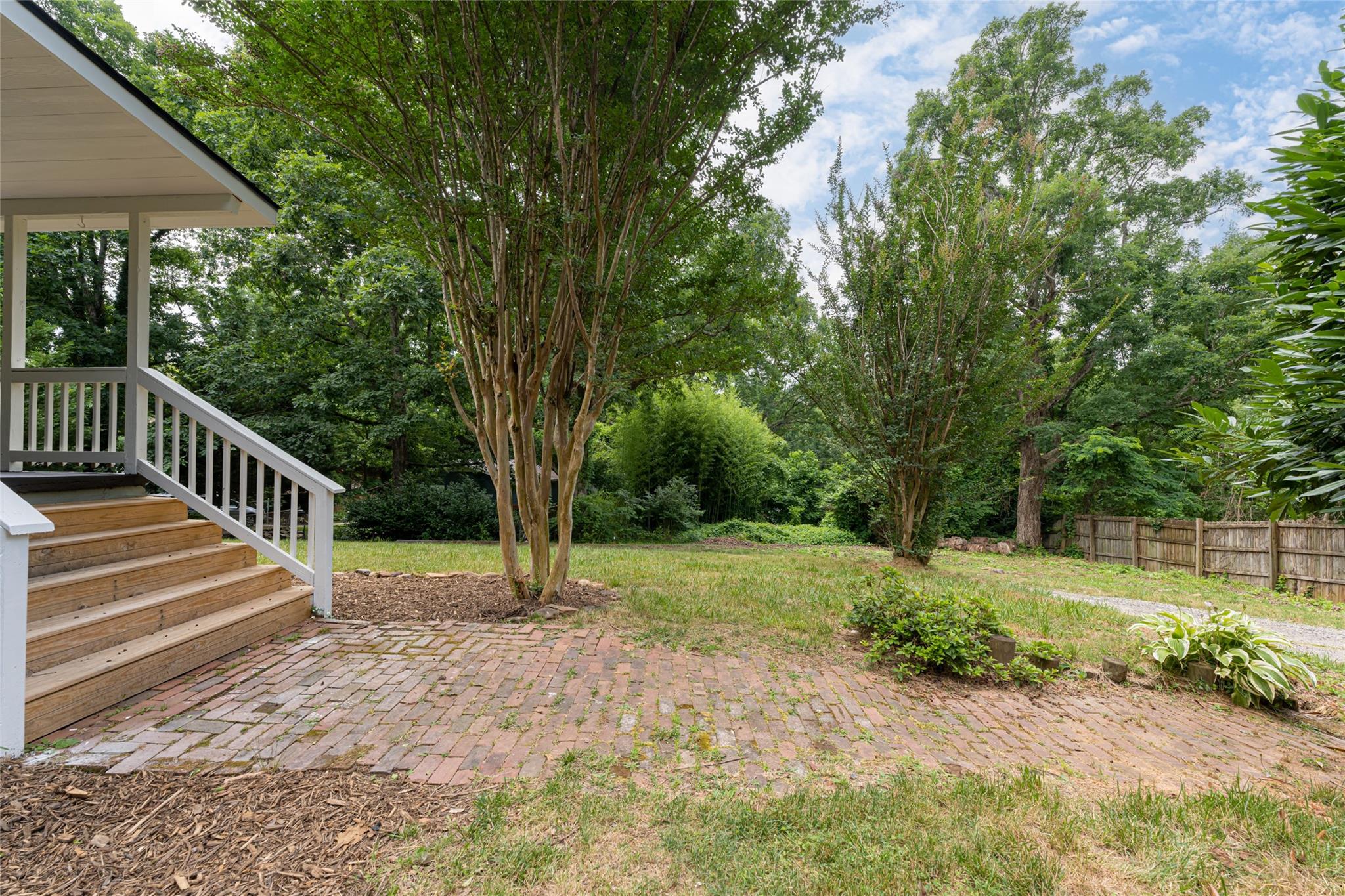 137 Ridge Cross Road Asheville, NC 28805 - Photo 18 of 20 Gallery Image 18