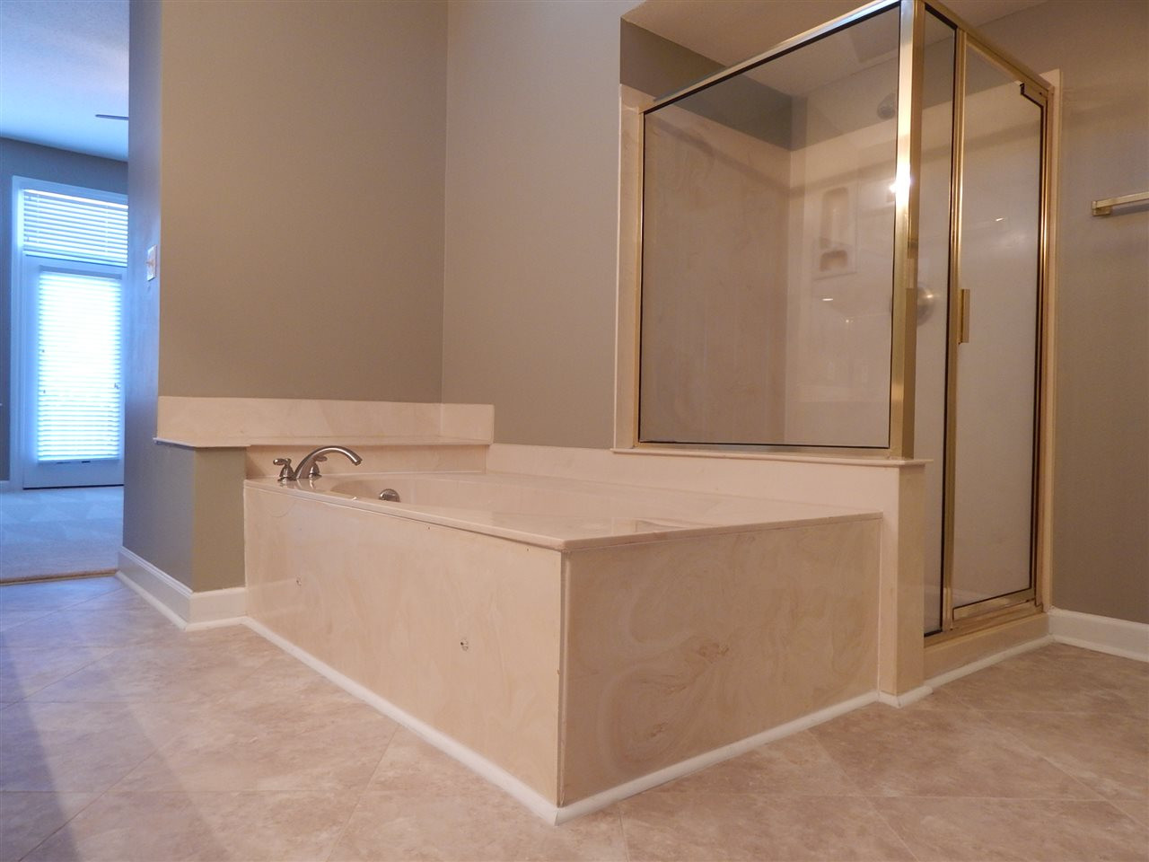 10117 Goodview Court Raleigh, NC 27613 - Photo 10 of 21 Master bath