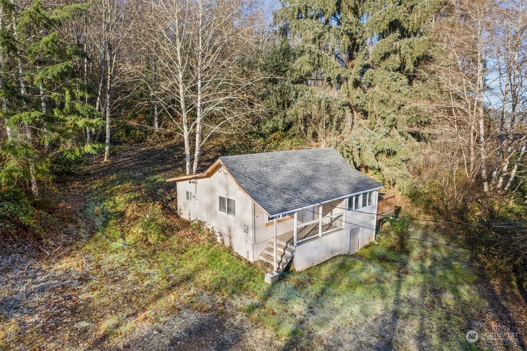 1906 Stuart Street Raymond, WA 98577 - Photo 1 of 21 Gallery Image 1