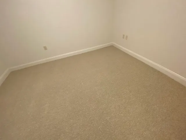 $2,583 | 875 Elm Street, Unit 211, Manchester, NH 03101