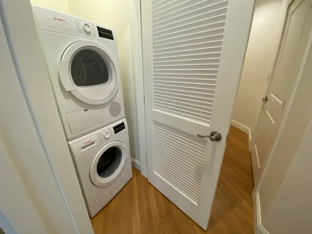 $2,583 | 875 Elm Street, Unit 211, Manchester, NH 03101