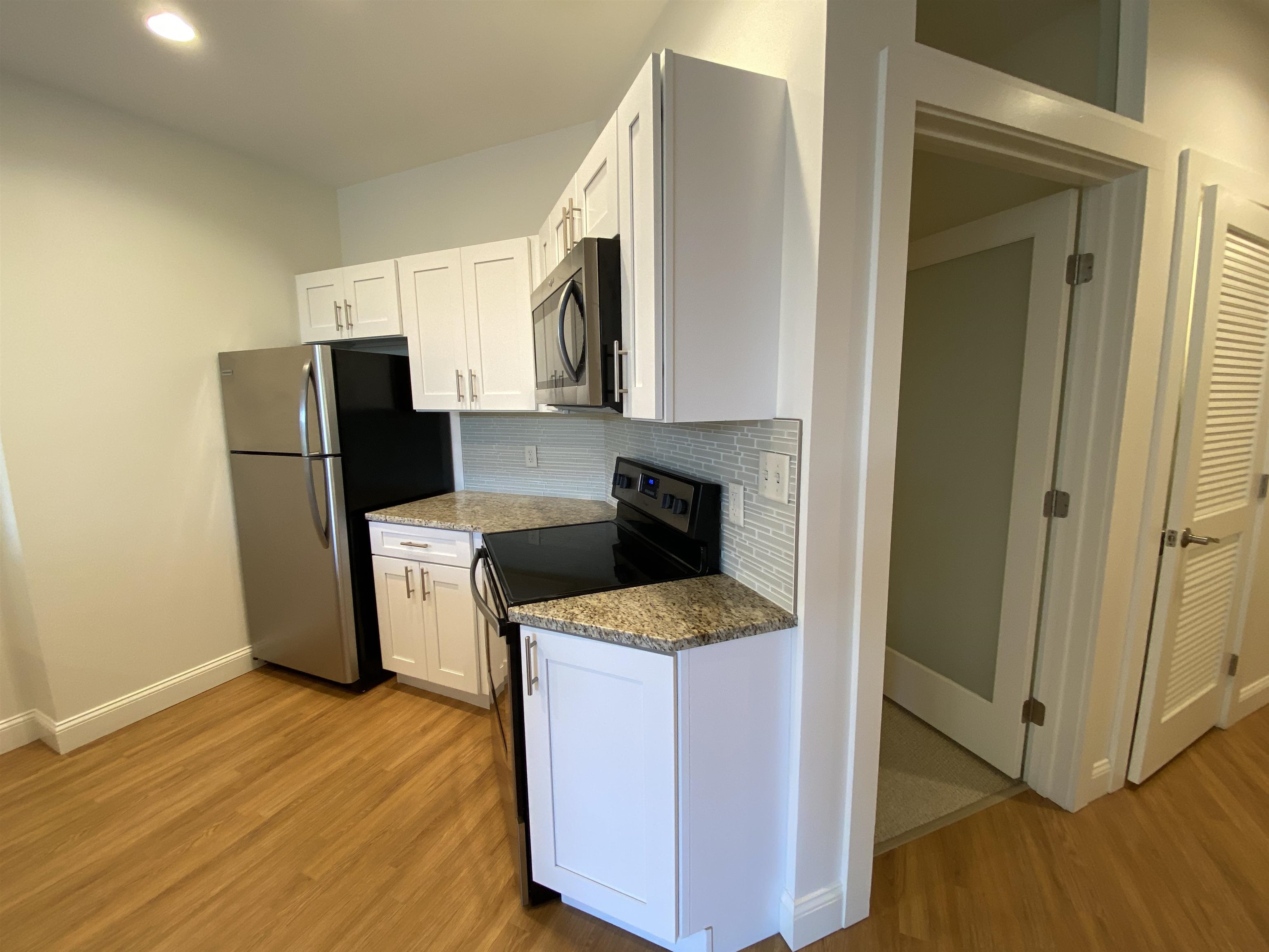 875 Elm Street, Unit 211 Manchester, NH 03101 - Photo 5 of 38