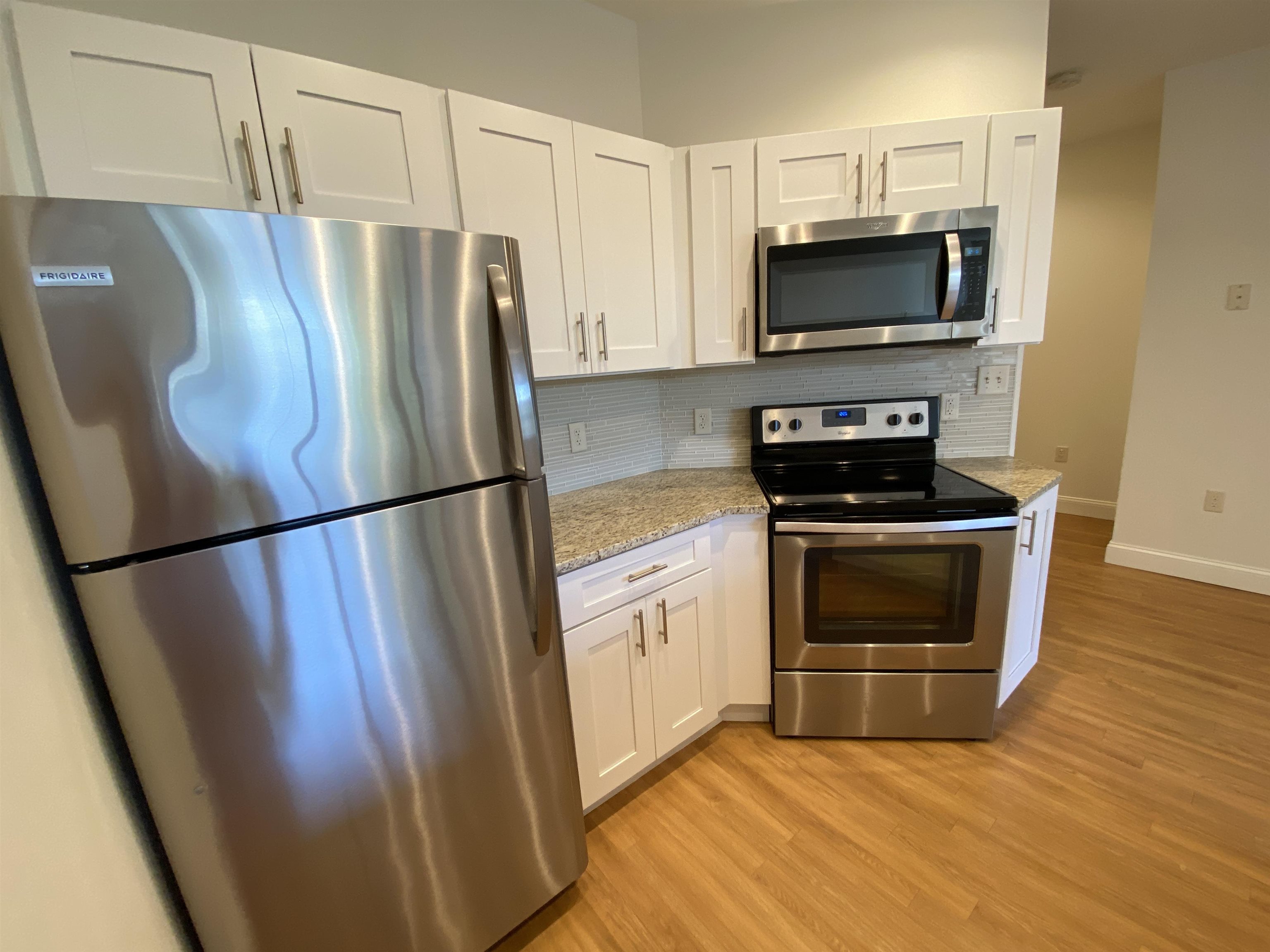 875 Elm Street, Unit 211 Manchester, NH 03101 - Photo 9 of 38