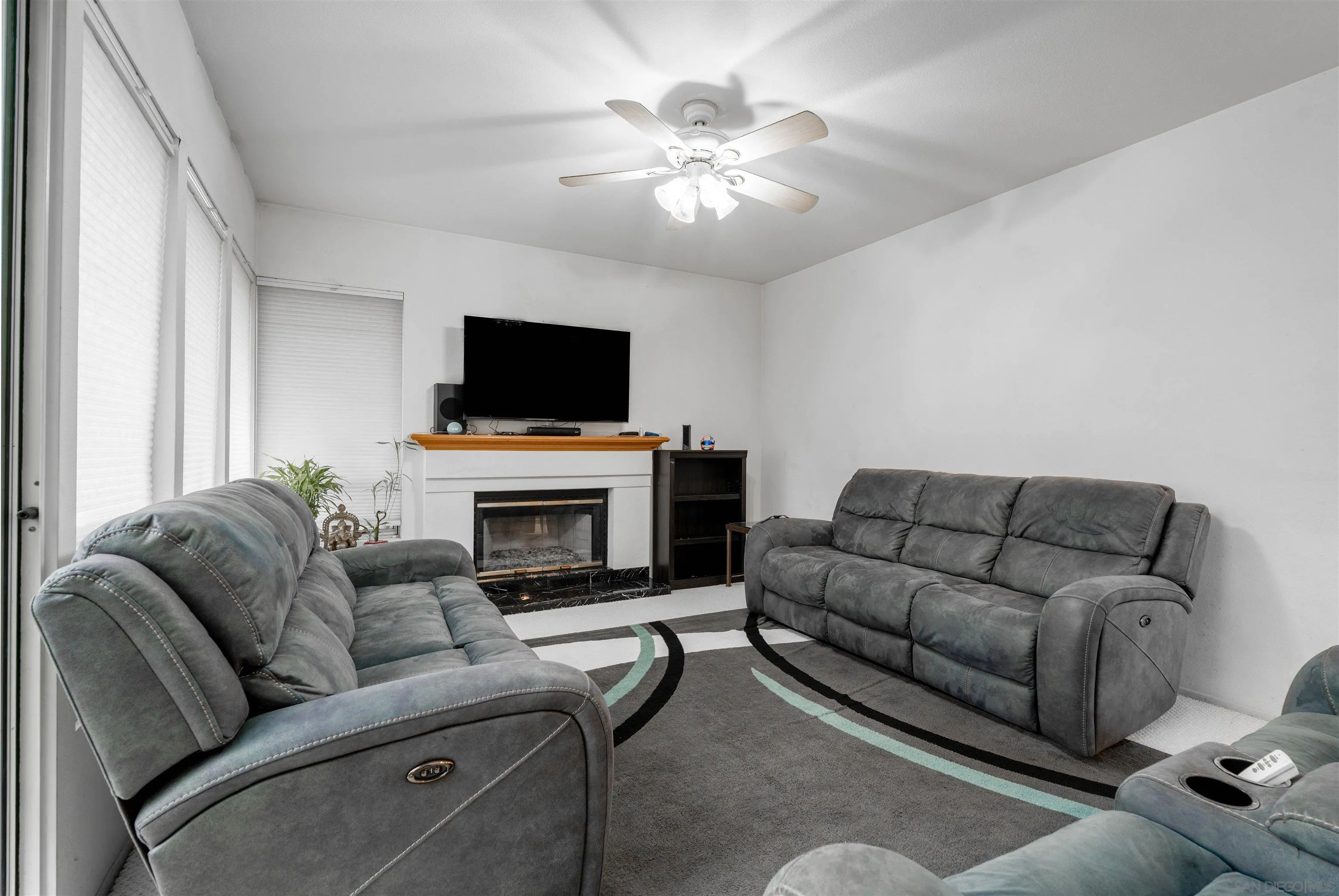 13957 Carmel Ridge Road San Diego, CA 92128 - Photo 11 of 26