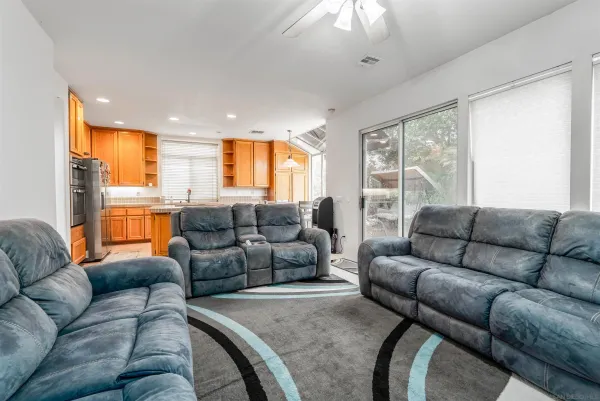 $1,399,999 | 13957 Carmel Ridge Road, San Diego, CA 92128