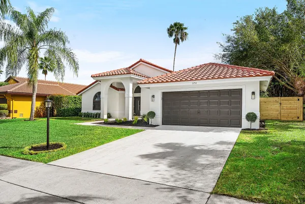 $850,000 | 5754 Aspen Ridge Circle, Delray Beach, FL 33484