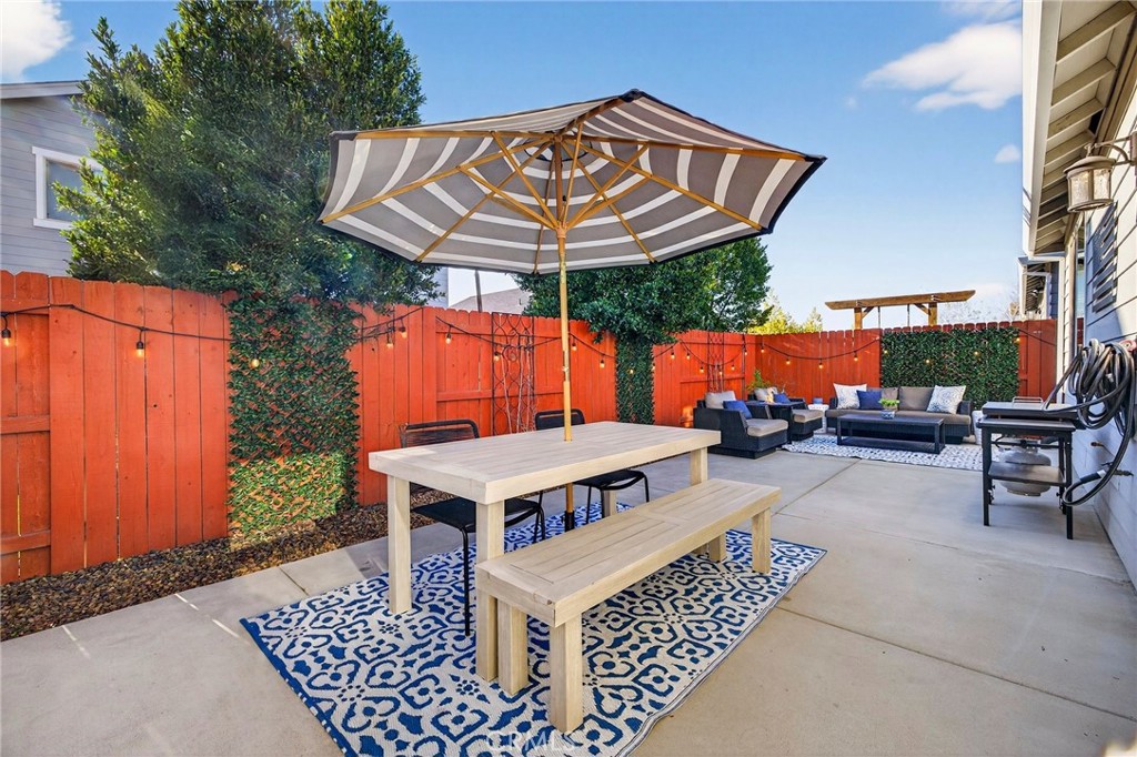 2855 Pin Oak Lane Chico, CA 95928 - Photo 7 of 48 an outdoor space with seating