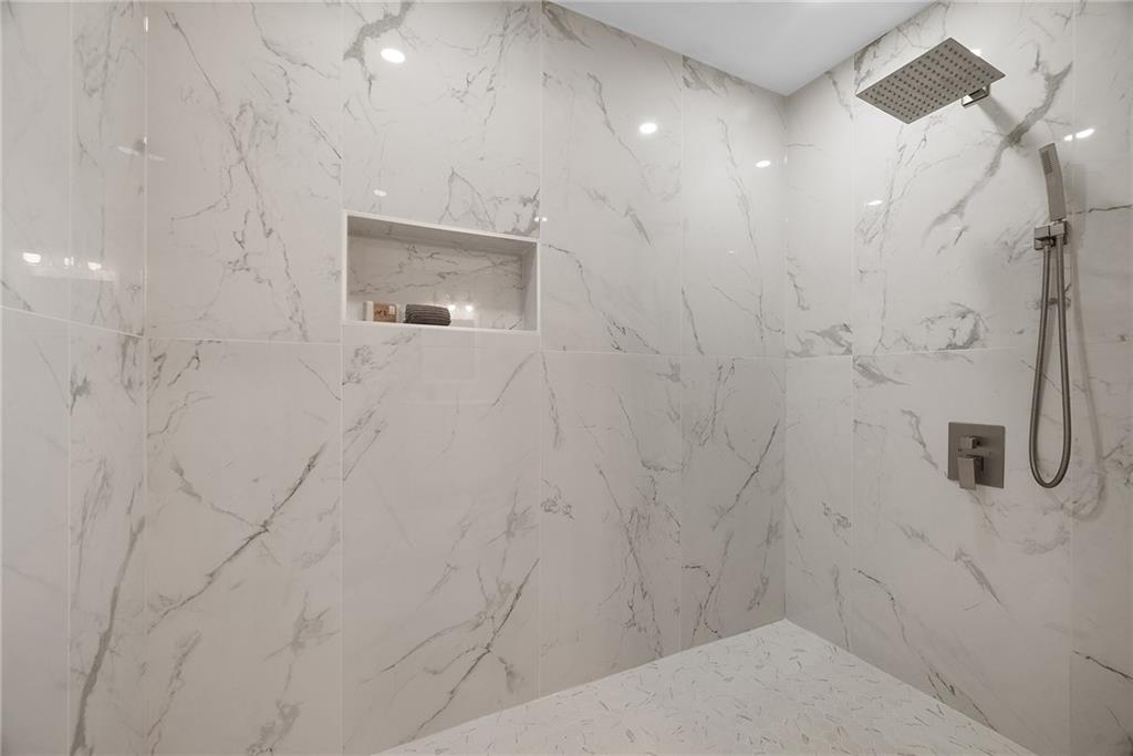 106 44th Street Pittsburgh, PA 15201 - Photo 20 of 41 a bathroom with a shower