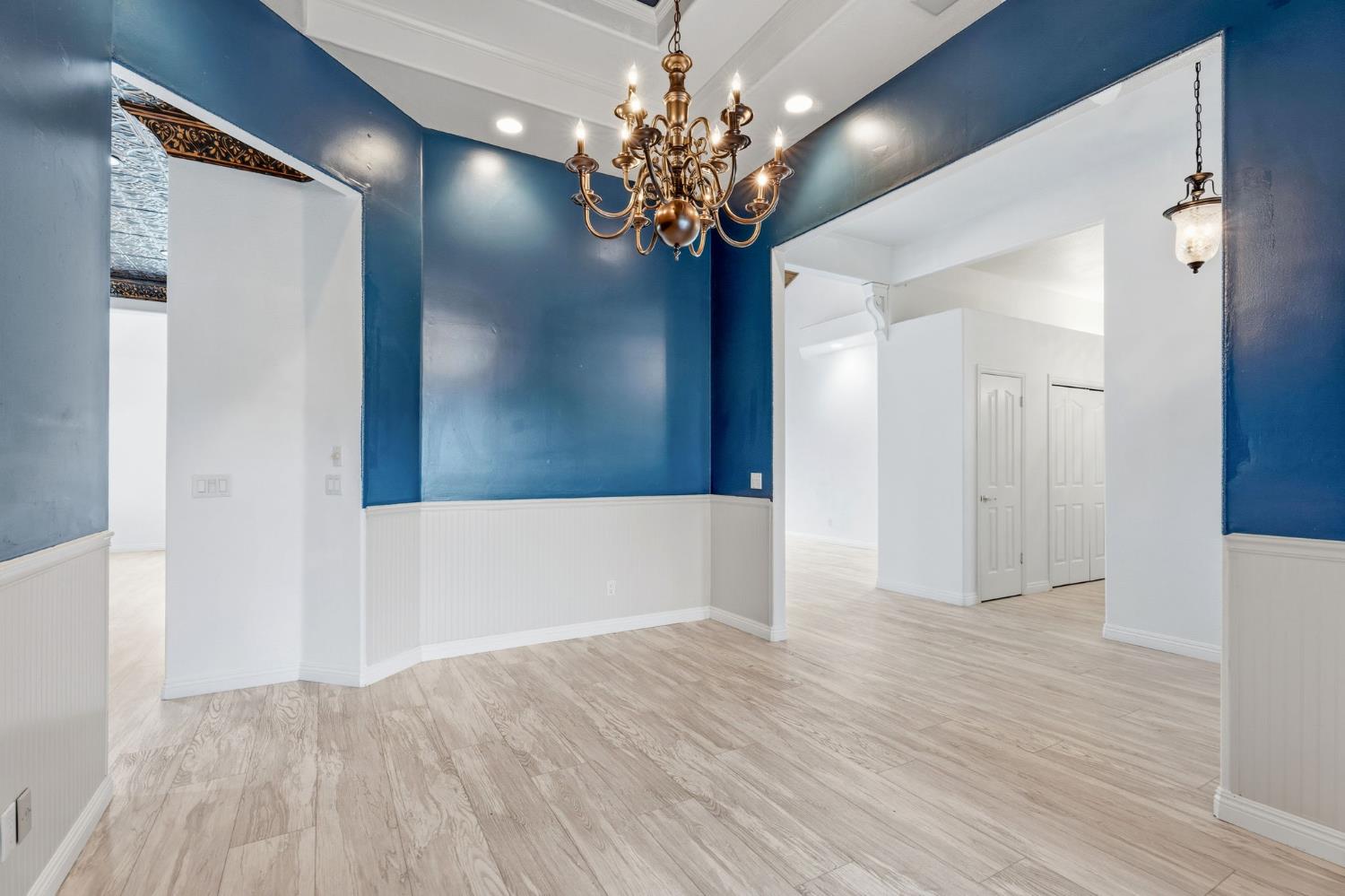 602 Fallbrook Avenue Clovis, CA 93611 - Photo 16 of 42