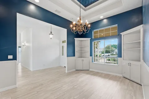 $789,000 | 602 Fallbrook Avenue, Clovis, CA 93611