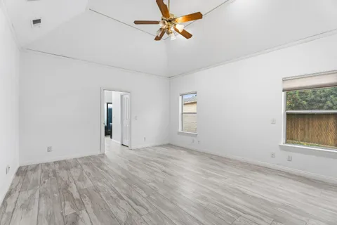 $789,000 | 602 Fallbrook Avenue, Clovis, CA 93611