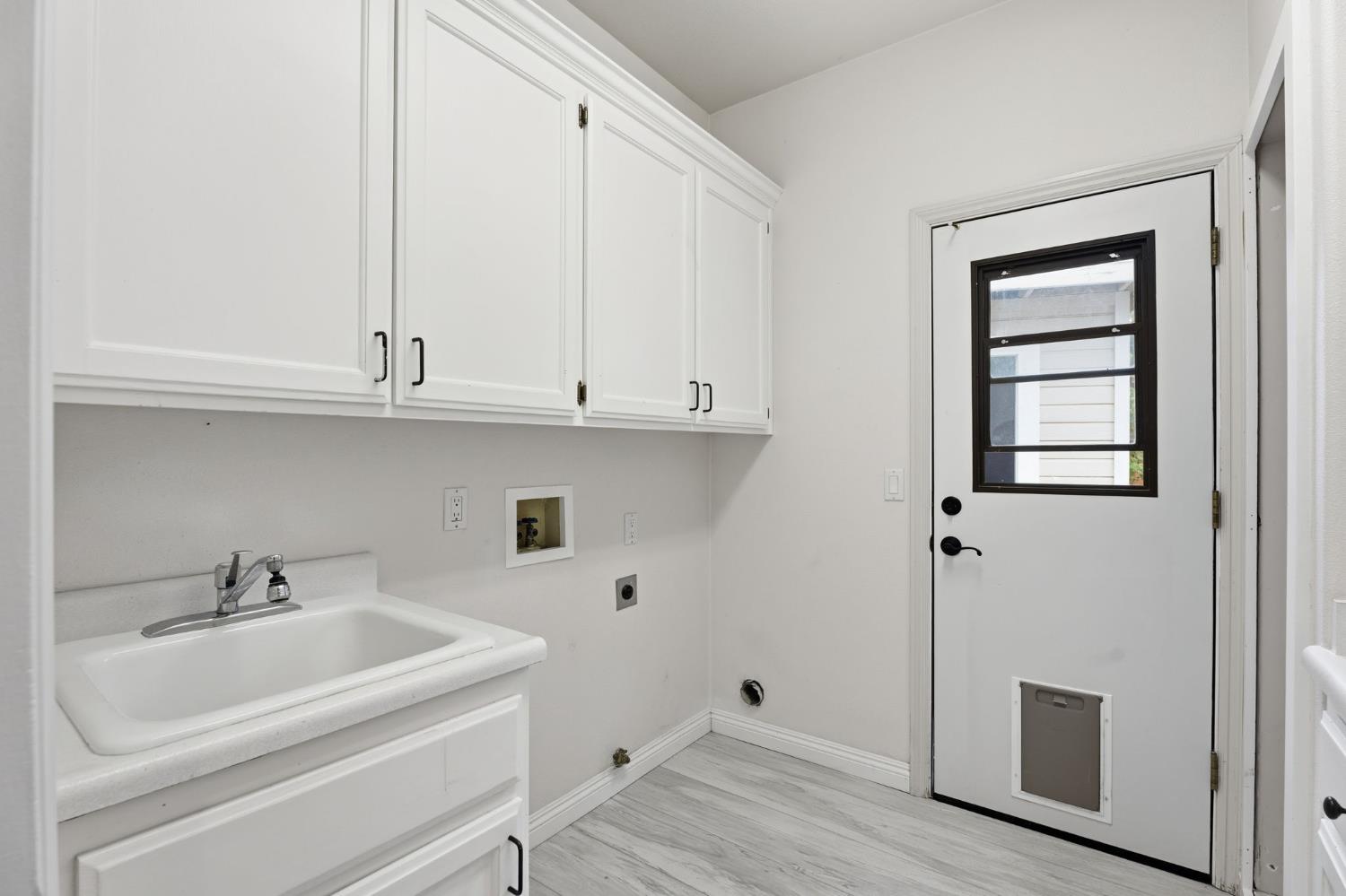 602 Fallbrook Avenue Clovis, CA 93611 - Photo 31 of 42