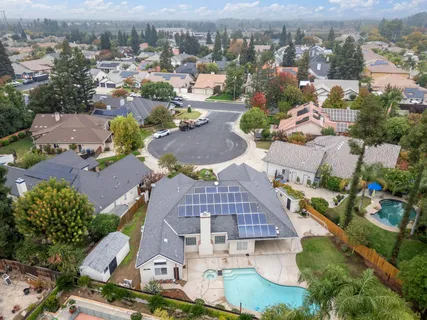 $789,000 | 602 Fallbrook Avenue, Clovis, CA 93611