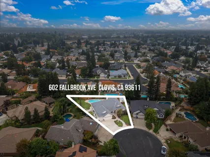 $789,000 | 602 Fallbrook Avenue, Clovis, CA 93611
