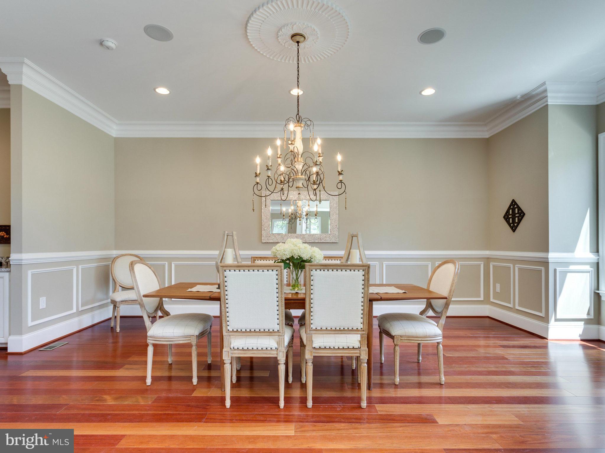 385 Court House Road Southwest Vienna, VA 22180 - Photo 14 of 29 Dining Room