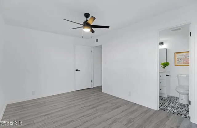 $299,900 | 1101 East Bethany Home Road, Unit 15, Phoenix, AZ 85014