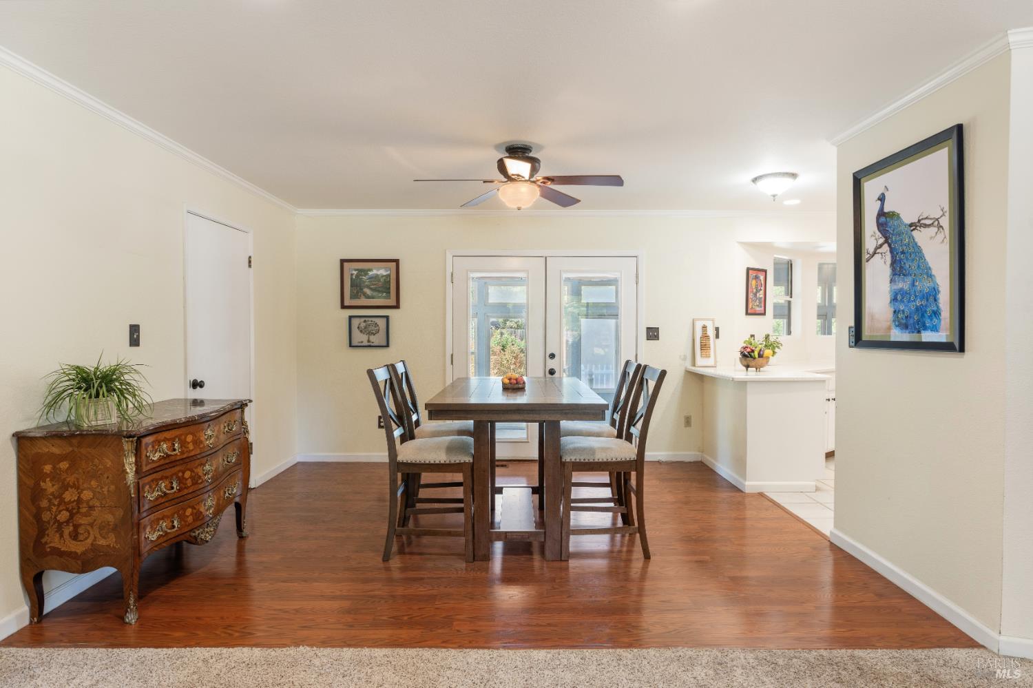 8960 East Road Redwood Valley, CA 95470 - Photo 7 of 37 Dining