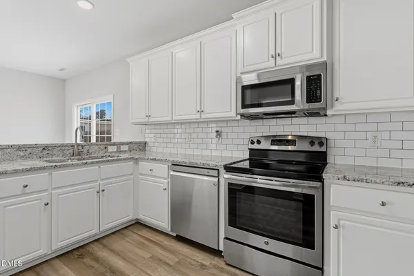 $379,900 | 2207 Sunlit Lane, Raleigh, NC 27604