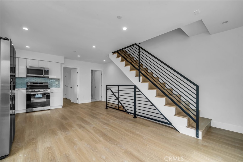 4453 Colfax Avenue, Unit 2 Studio City, CA 91602 - Photo 41 of 60