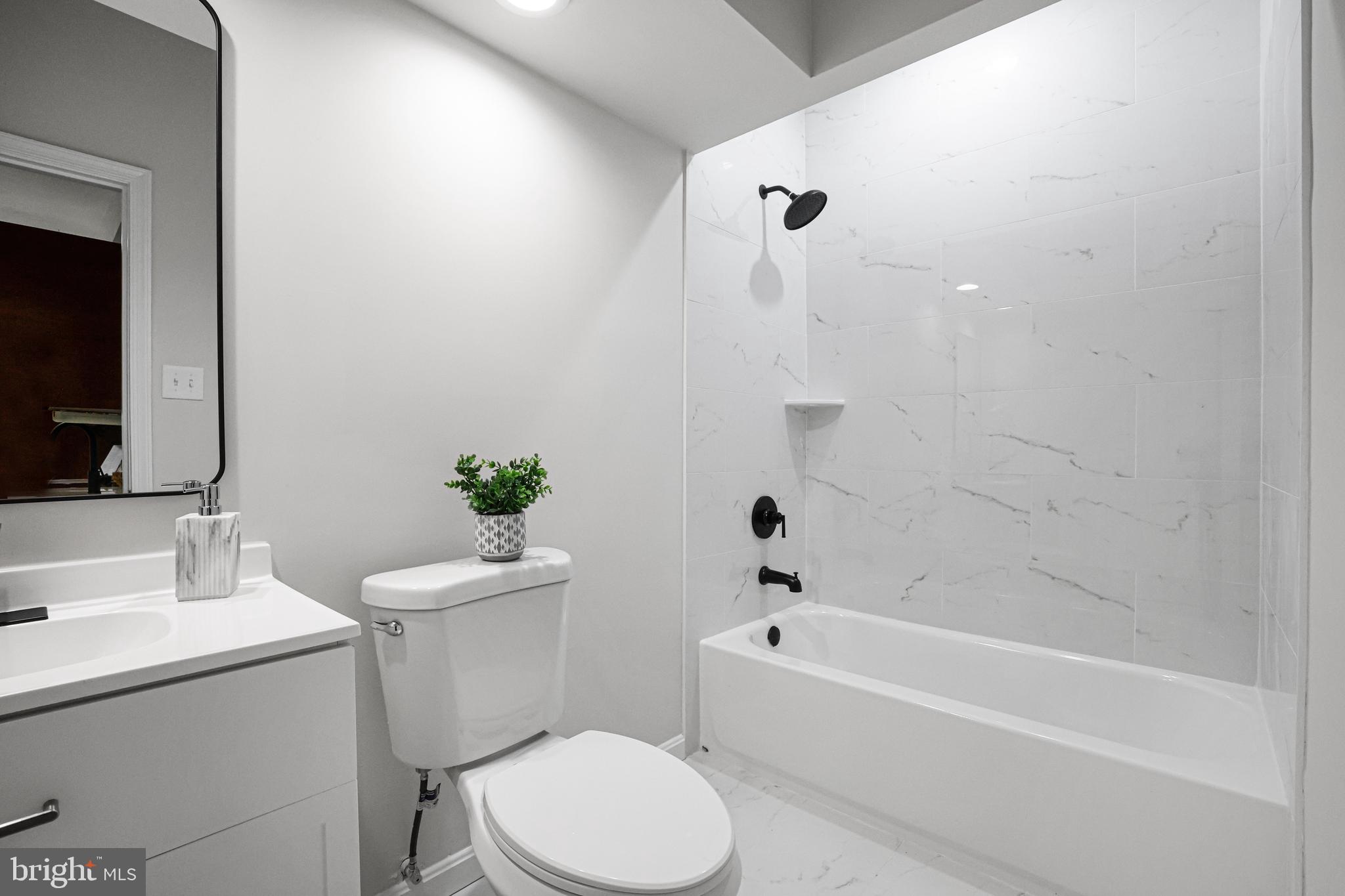 9933 Dellcastle Road Gaithersburg, MD 20886 - Photo 41 of 77 Gallery Image 41