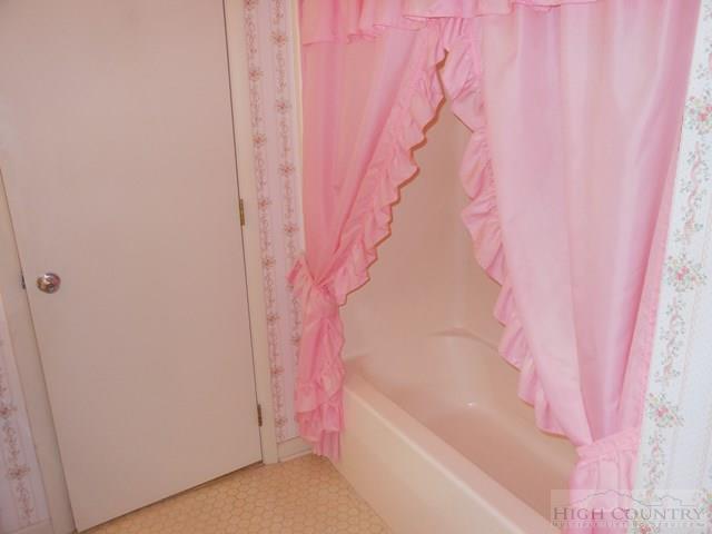 532 Wilson Lane Boone, NC 28607 - Photo 14 of 43 Gallery Image 14