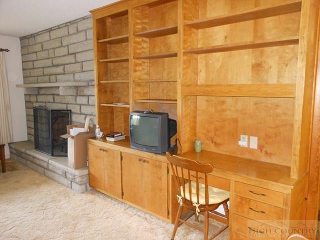 532 Wilson Lane Boone, NC 28607 - Photo 3 of 43 Gallery Image 3