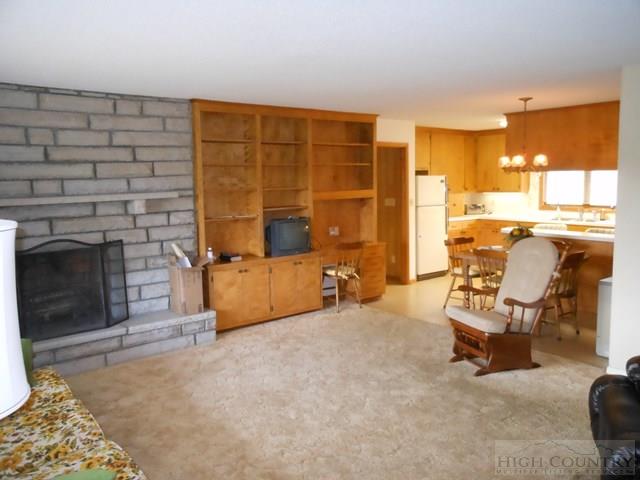 532 Wilson Lane Boone, NC 28607 - Photo 4 of 43 Gallery Image 4