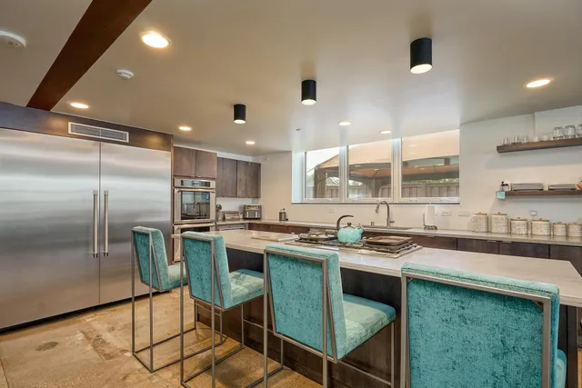 $1,270,000 | 1290 Snelling Avenue North, St. Paul, MN 55108