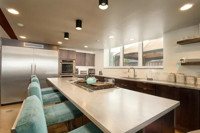 $1,270,000 | 1290 Snelling Avenue North, St. Paul, MN 55108