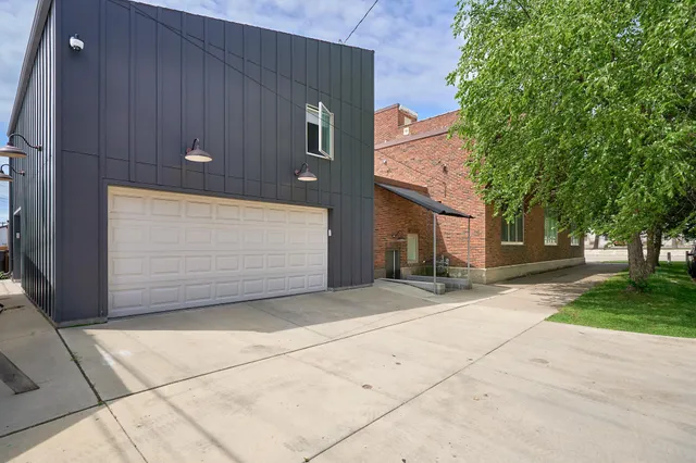 $1,270,000 | 1290 Snelling Avenue North, St. Paul, MN 55108