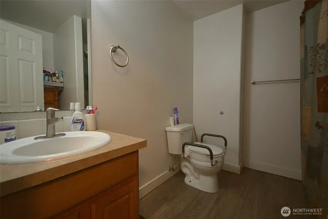 $519,950 | 20000 Kuper Court Southwest, Centralia, WA 98531