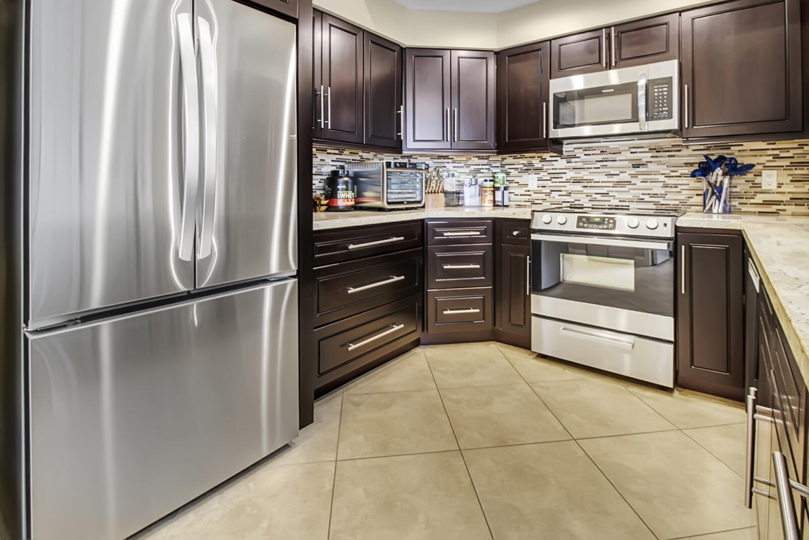 6684 Northwest 23rd Terrace Boca Raton, FL 33496 - Photo 11 of 24 Kitchen
