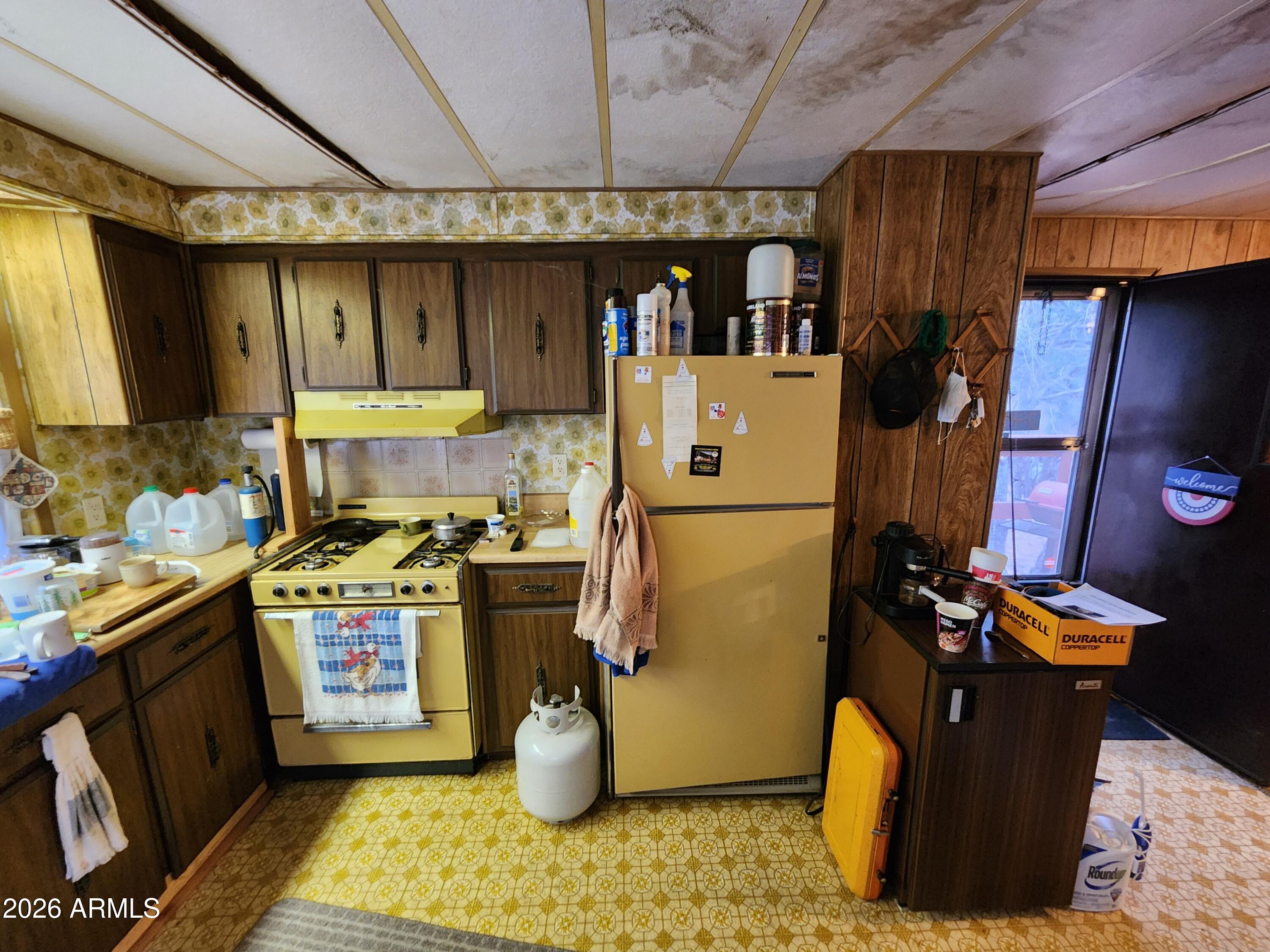 2400 Rogers Loop Show Low, AZ 85901 - Photo 13 of 16 20250412_154313