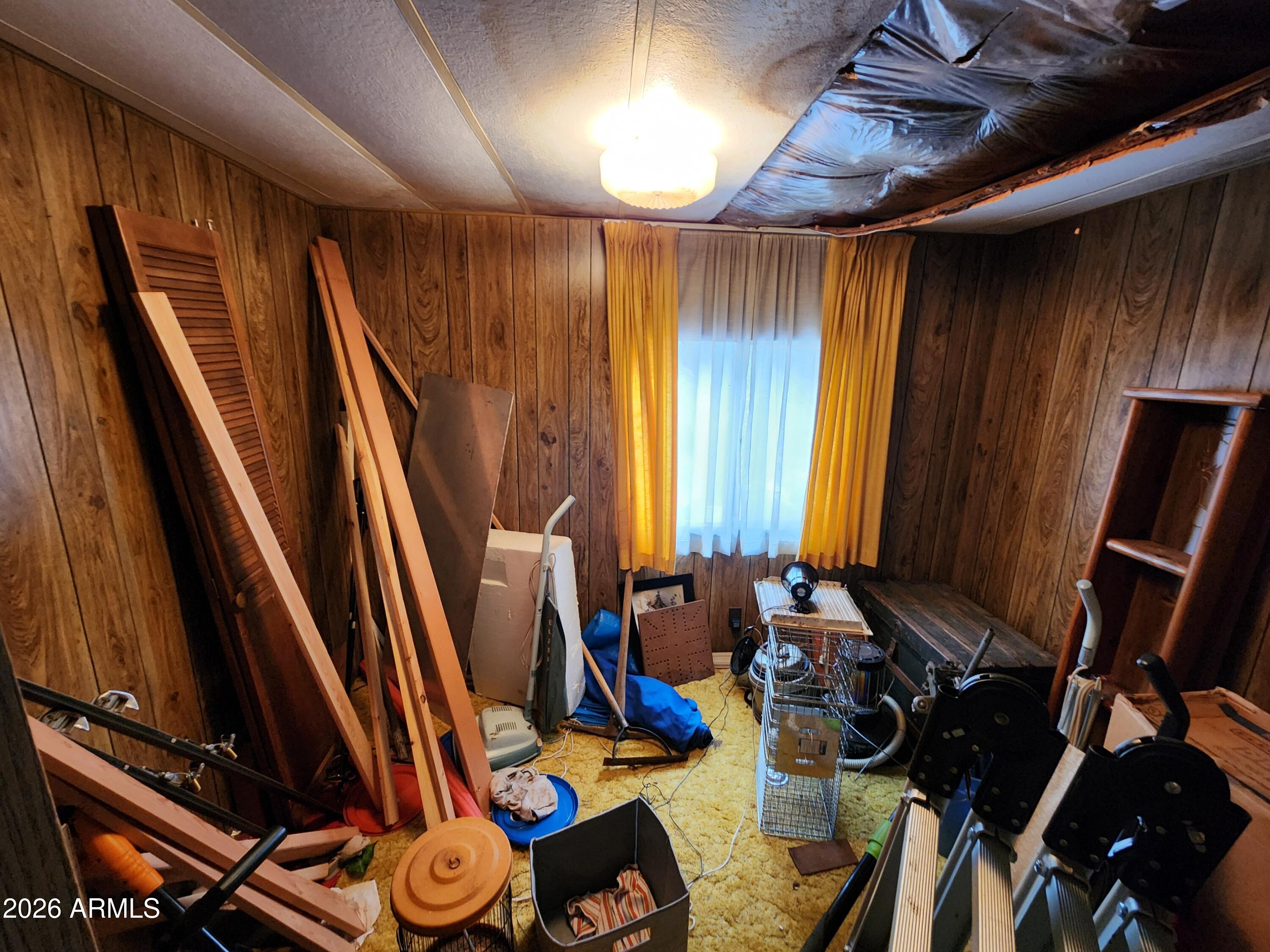 2400 Rogers Loop Show Low, AZ 85901 - Photo 3 of 16 20250412_154637