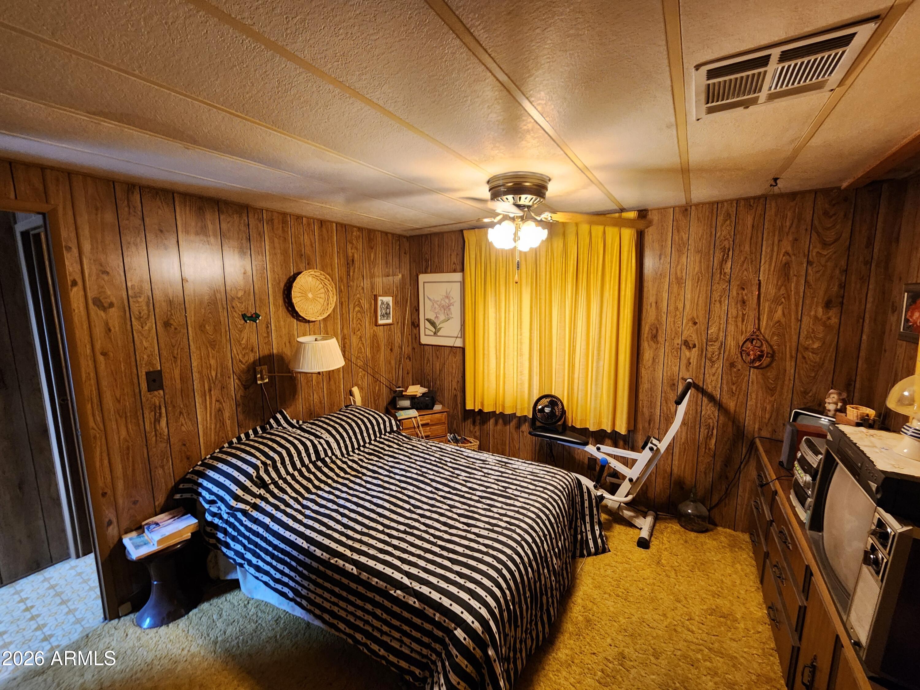 2400 Rogers Loop Show Low, AZ 85901 - Photo 7 of 16 20250412_154757