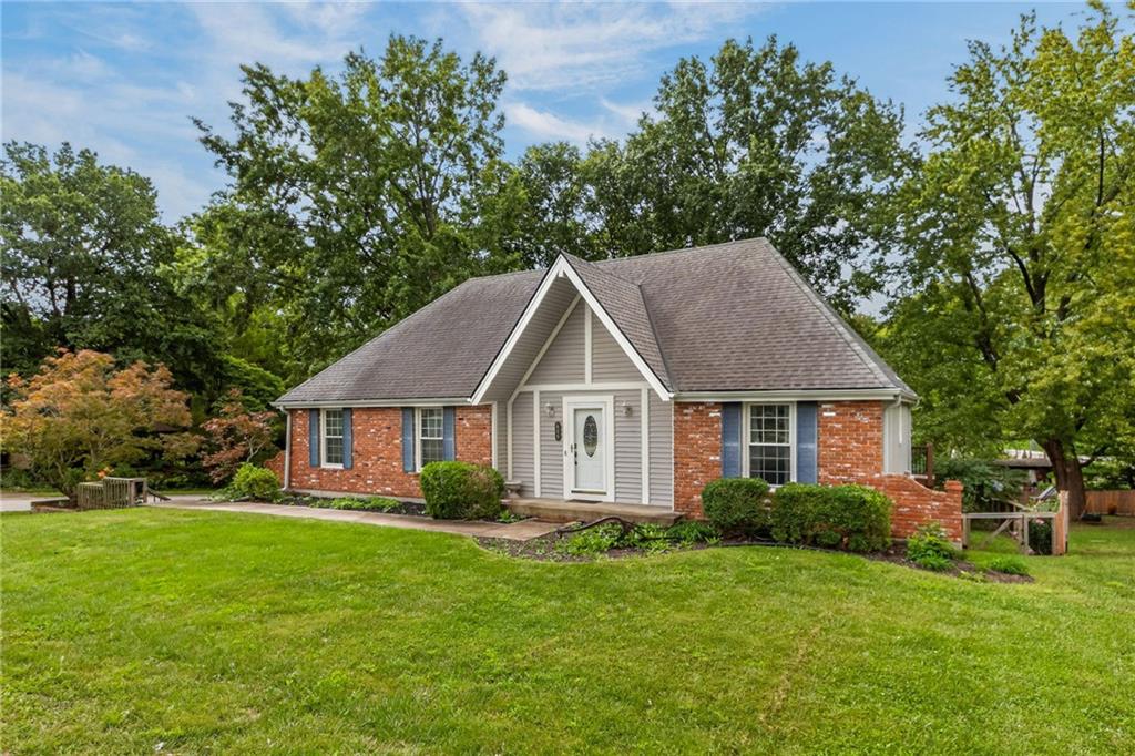 609 Nashua Road Liberty, MO 64068 - Photo 3 of 46 Gallery Image 3