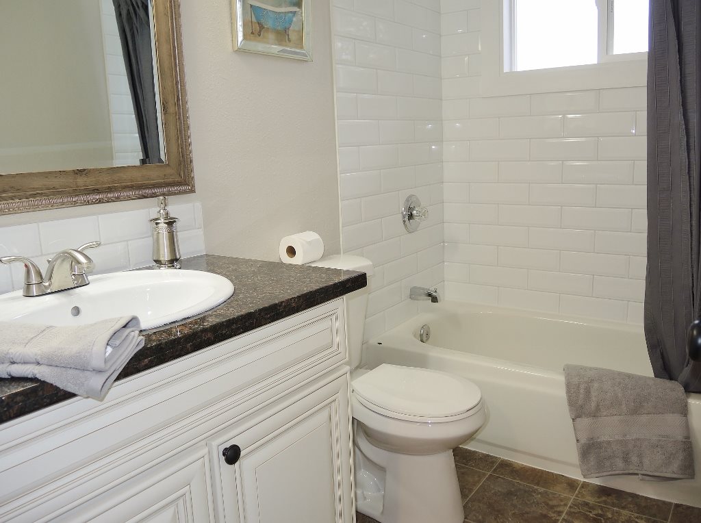 704 East Sumter Way Spokane, WA 99208 - Photo 14 of 20 Gallery Image 14
