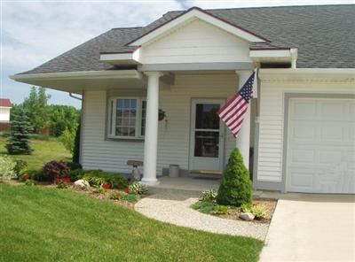 1373 East Point Ridge, Unit 3 Holland, MI 49423 - Photo 1 of 14 Primary Photo