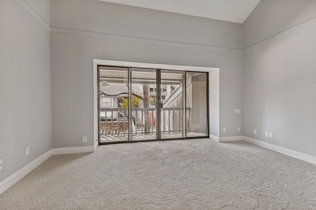 4505 North O'Connor Road, Unit 1121 Irving, TX 75062 - Photo 28 of 34 a view of an empty room and window