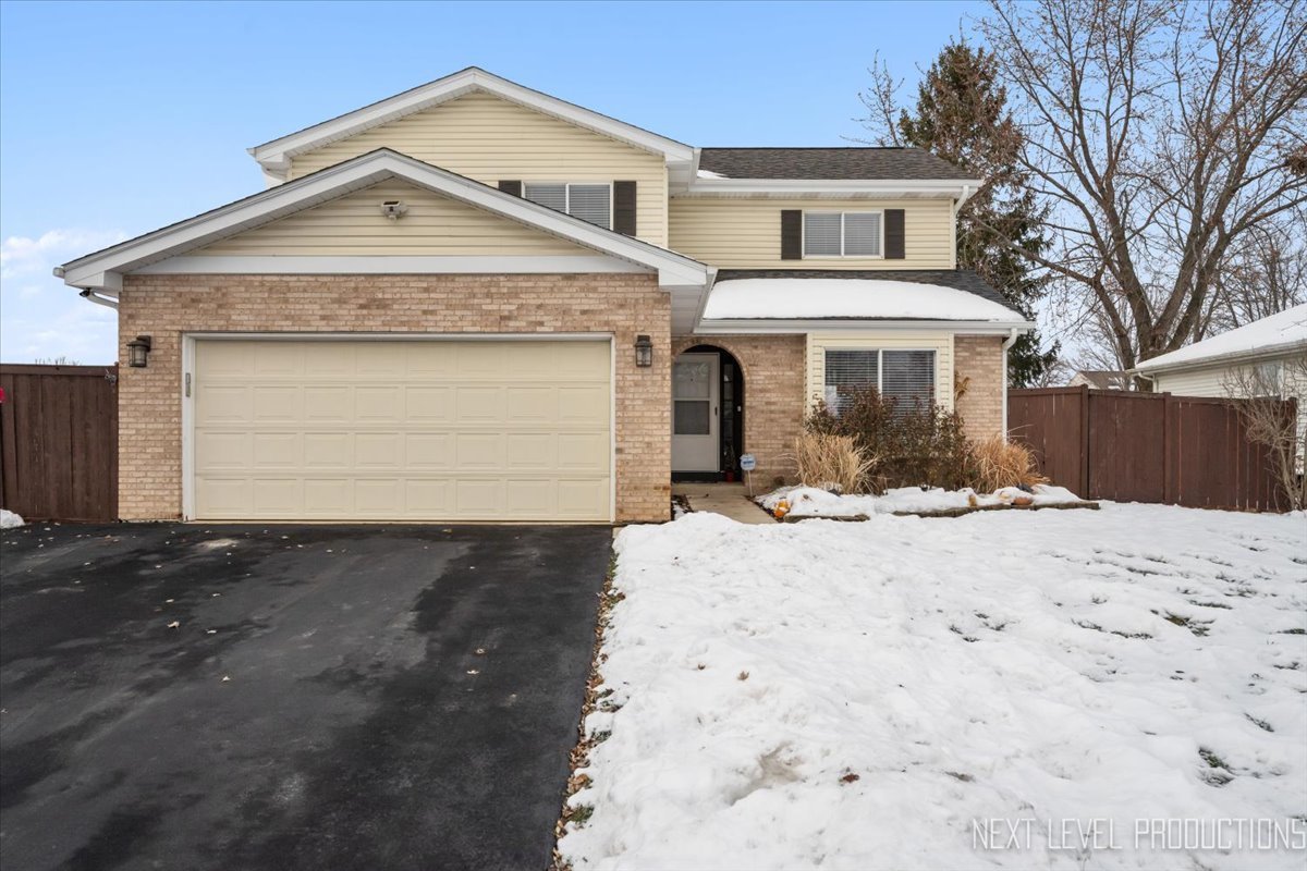 2632 Emma Circle Aurora, IL 60504 - Photo 1 of 34