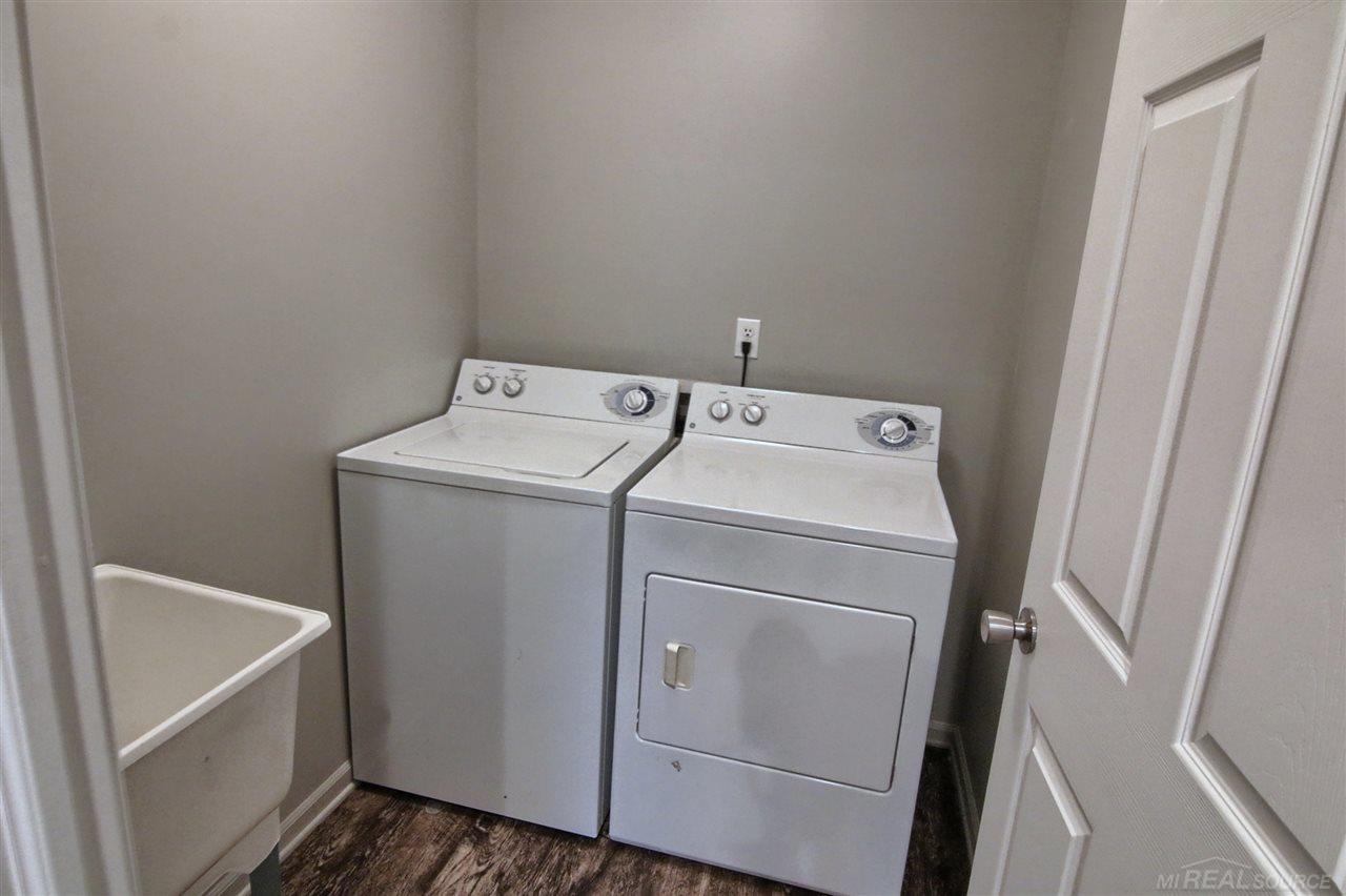 3516 Tremonte Circle Rochester, MI 48306 - Photo 17 of 26