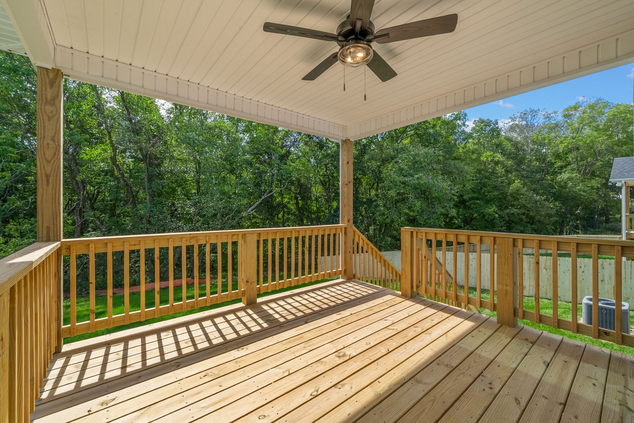 1054 Pollard Road Clarksville, TN 37042 - Photo 14 of 40