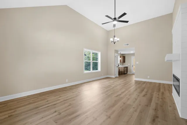 $306,900 | 1054 Pollard Road, Clarksville, TN 37042