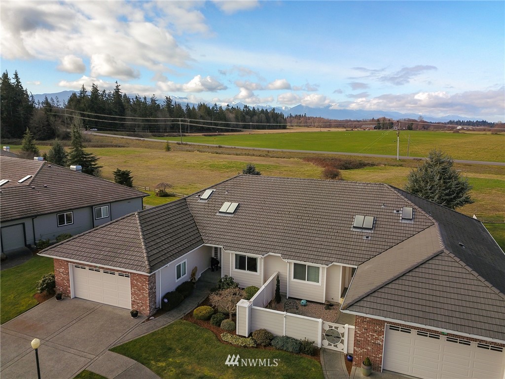 60 Cascadia Loop, Unit B Sequim, WA 98382 - Photo 2 of 40