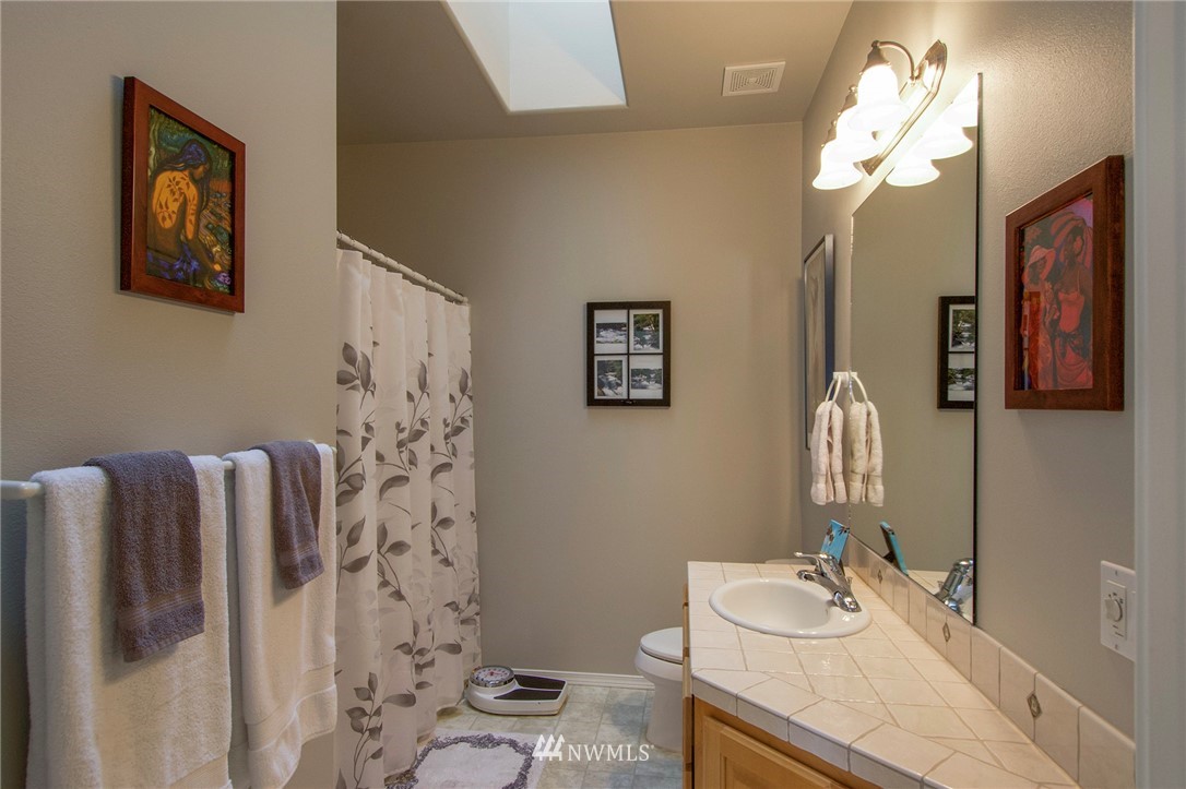 60 Cascadia Loop, Unit B Sequim, WA 98382 - Photo 22 of 40
