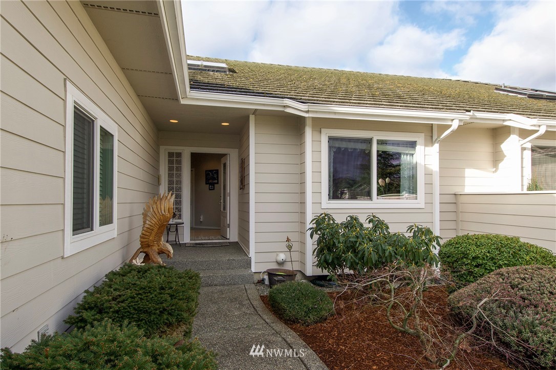 60 Cascadia Loop, Unit B Sequim, WA 98382 - Photo 4 of 40