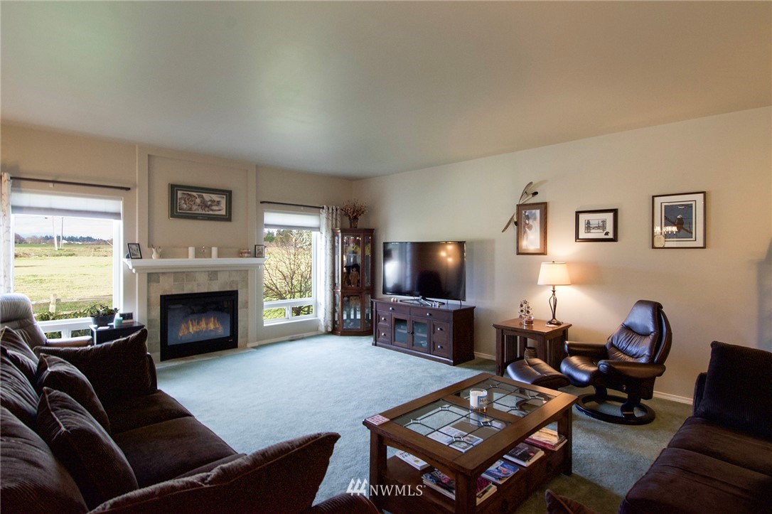 60 Cascadia Loop, Unit B Sequim, WA 98382 - Photo 6 of 40