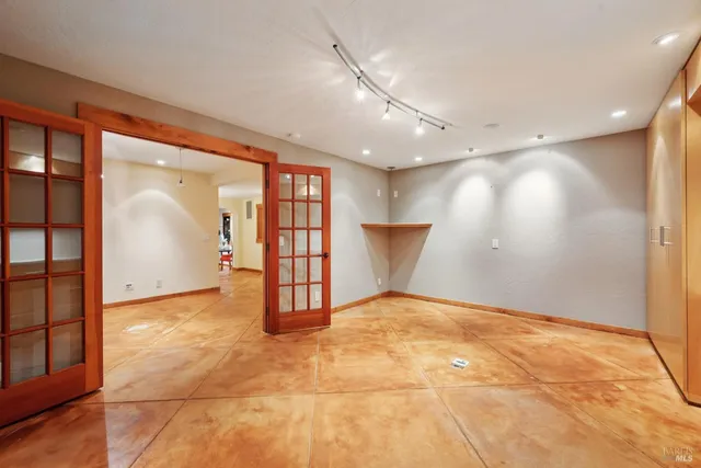 $2,000,000 | 2016 Park Vista Court, Santa Rosa, CA 95405