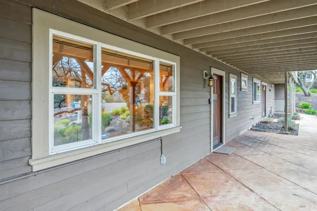 $2,000,000 | 2016 Park Vista Court, Santa Rosa, CA 95405