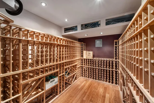 $2,000,000 | 2016 Park Vista Court, Santa Rosa, CA 95405